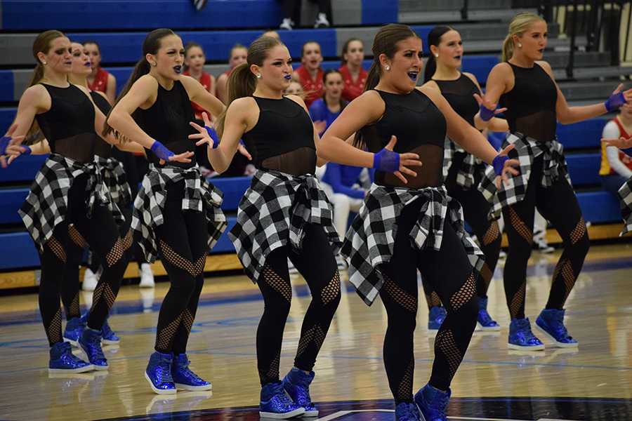  The varsity Centralettes perform their hip hop routine at LCDI. The team was in the the AAA category. Photo By: Justin Andrews (18)

