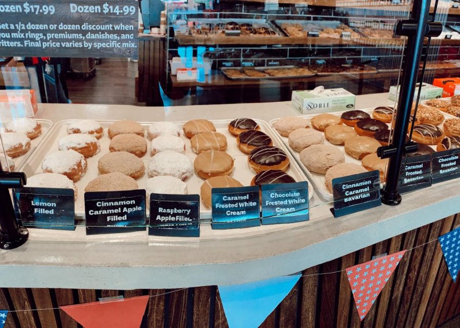 Rise and Roll opened up October 2019 with a variety of donuts. The top three donuts were full of flavor.
