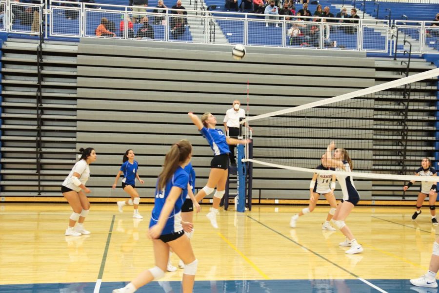 Freshman volleyball team serves up wins at home: Photo gallery