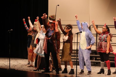 The Counterpoints lift their fists high during the zombie shuffle of “Thriller”.  In addition to this crowd favorite, they also performed “The Chain” and “Nature Boy”.