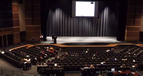Students Attending College Planning Night