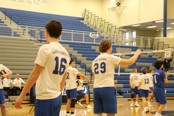 Check out the LC Boy’s Volleyball Team put up a Tough Fight Against Valpo