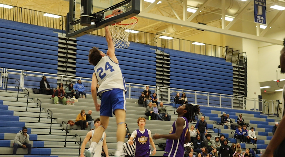 Lake Central Boys Basketball Defeats Hobart in Varsity Scrimmage